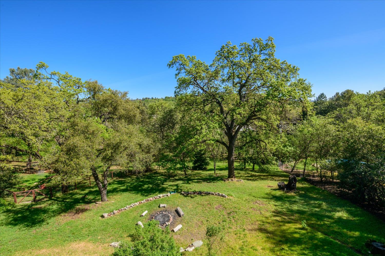 2502 Knollwood Drive