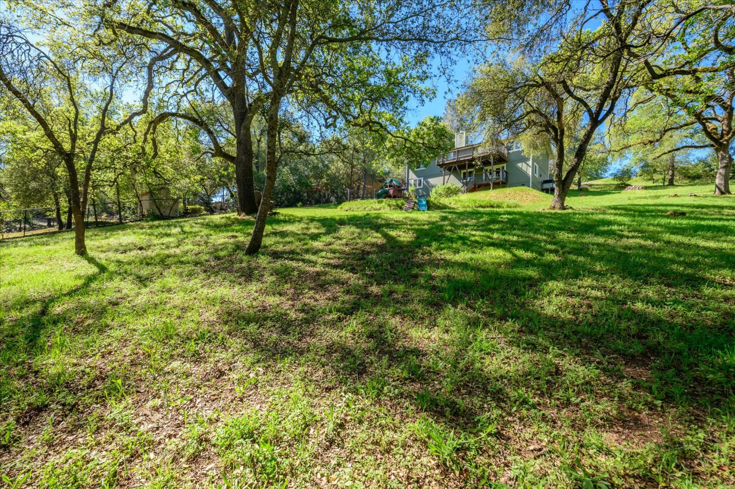 2502 Knollwood Drive