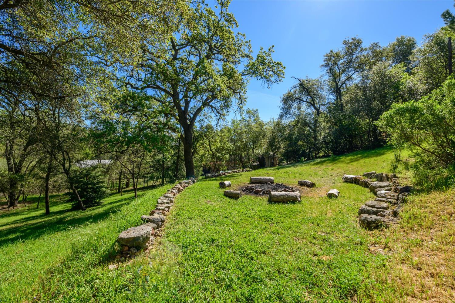 2502 Knollwood Drive