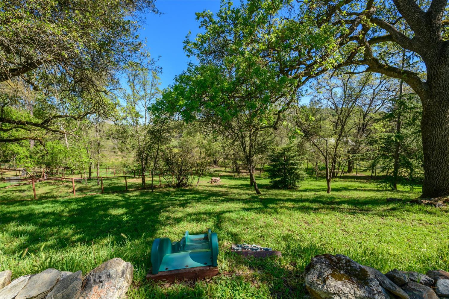 2502 Knollwood Drive