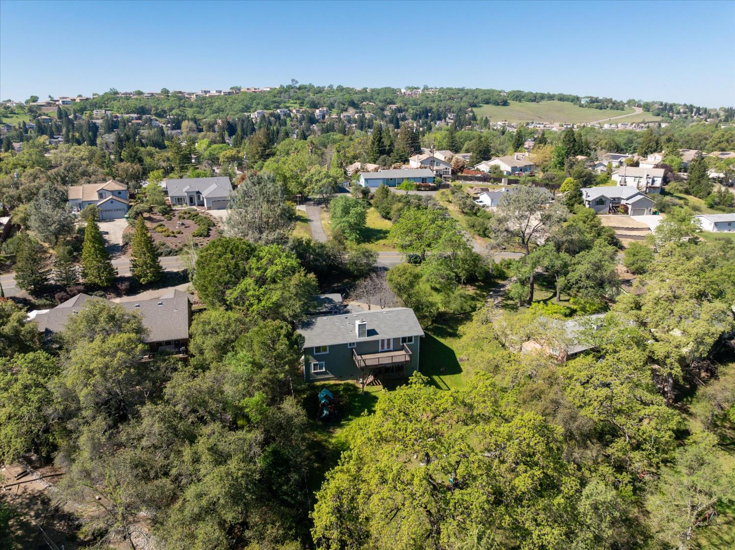 2502 Knollwood Drive