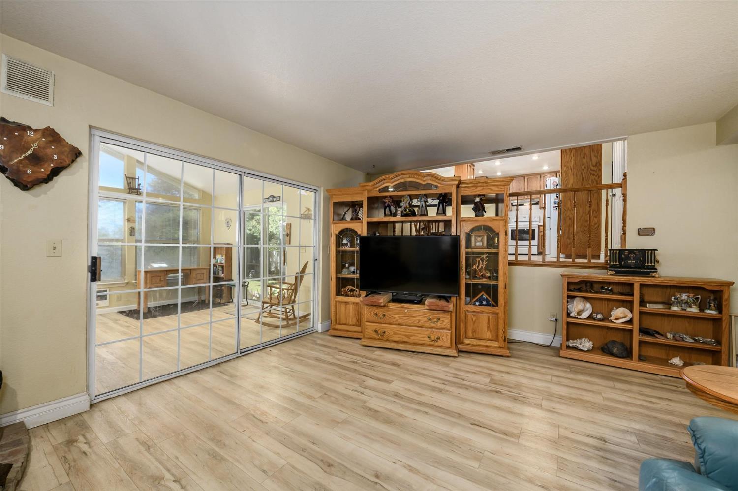 2806 Woodleigh Lane