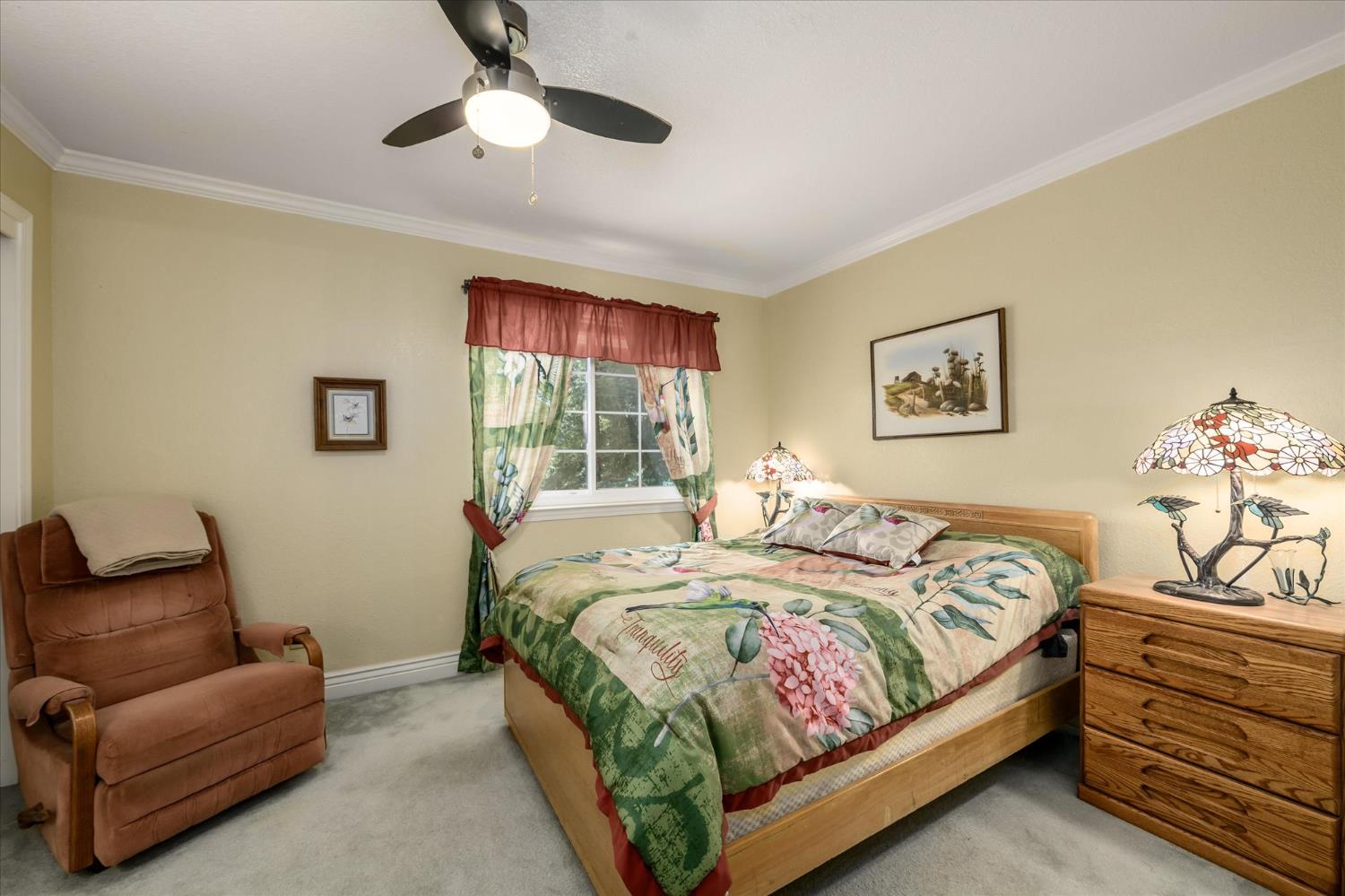 2806 Woodleigh Lane