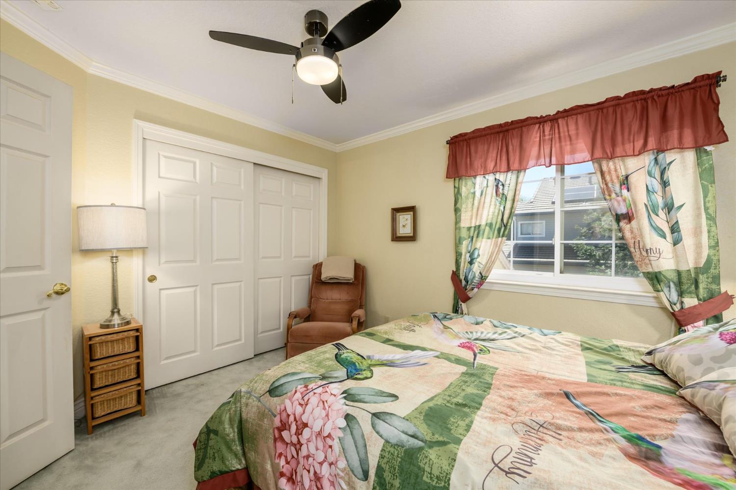 2806 Woodleigh Lane