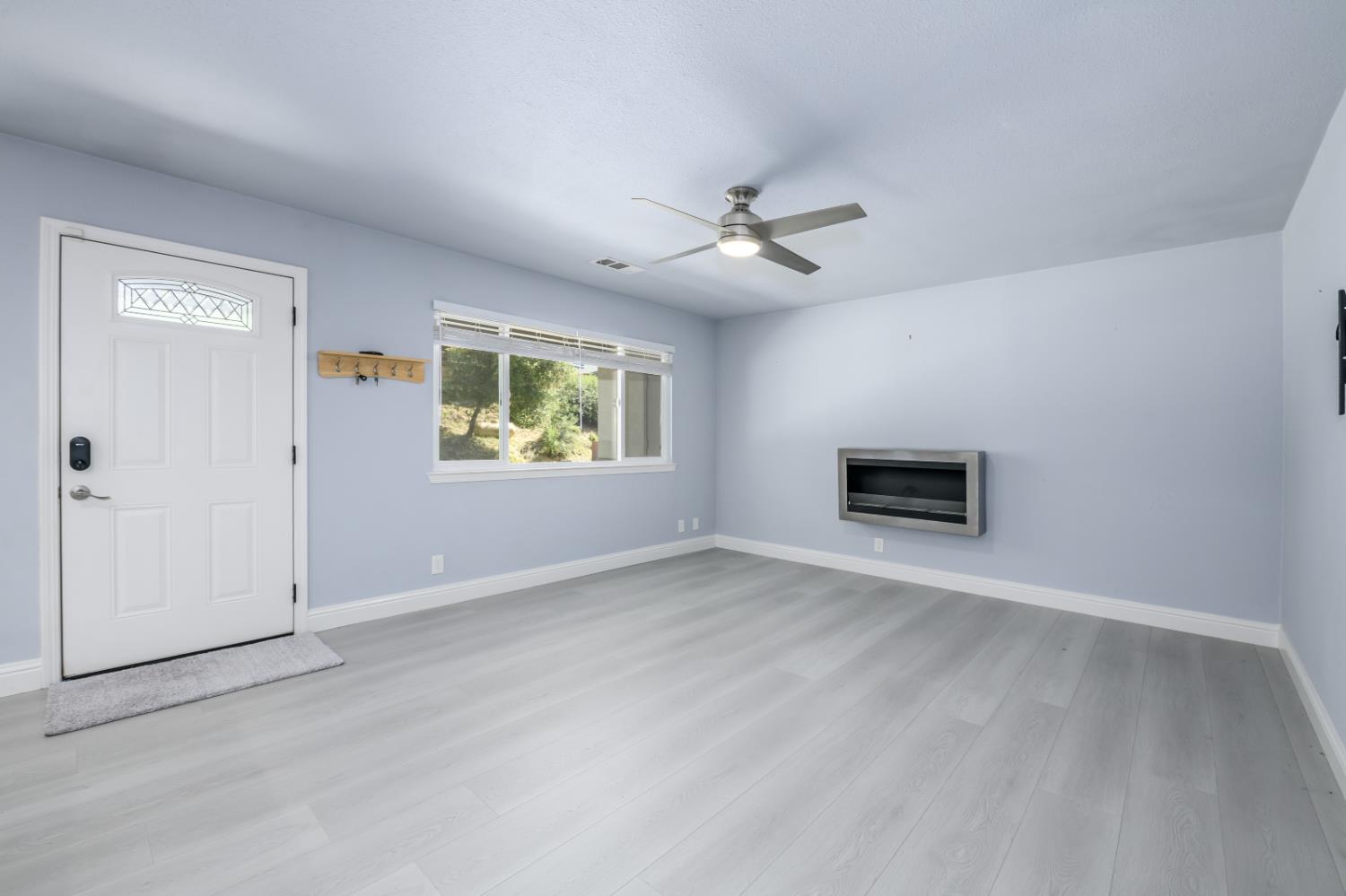2873 Anderson Way