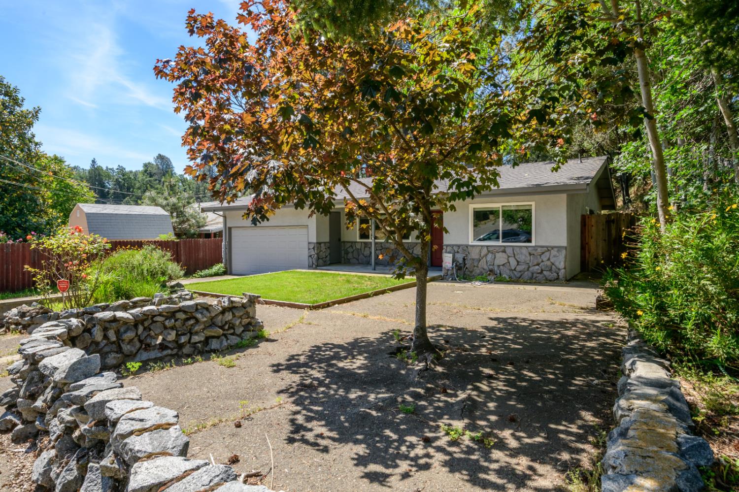 2873 Anderson Way
