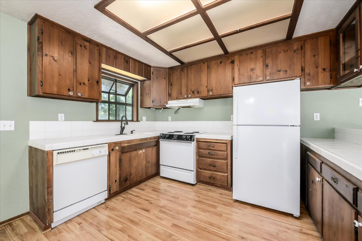 4104 Haven Lane