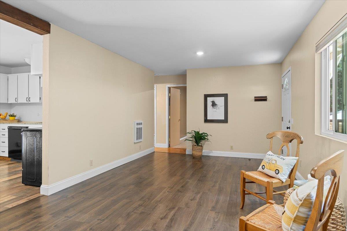 2210 Pinewood Lane