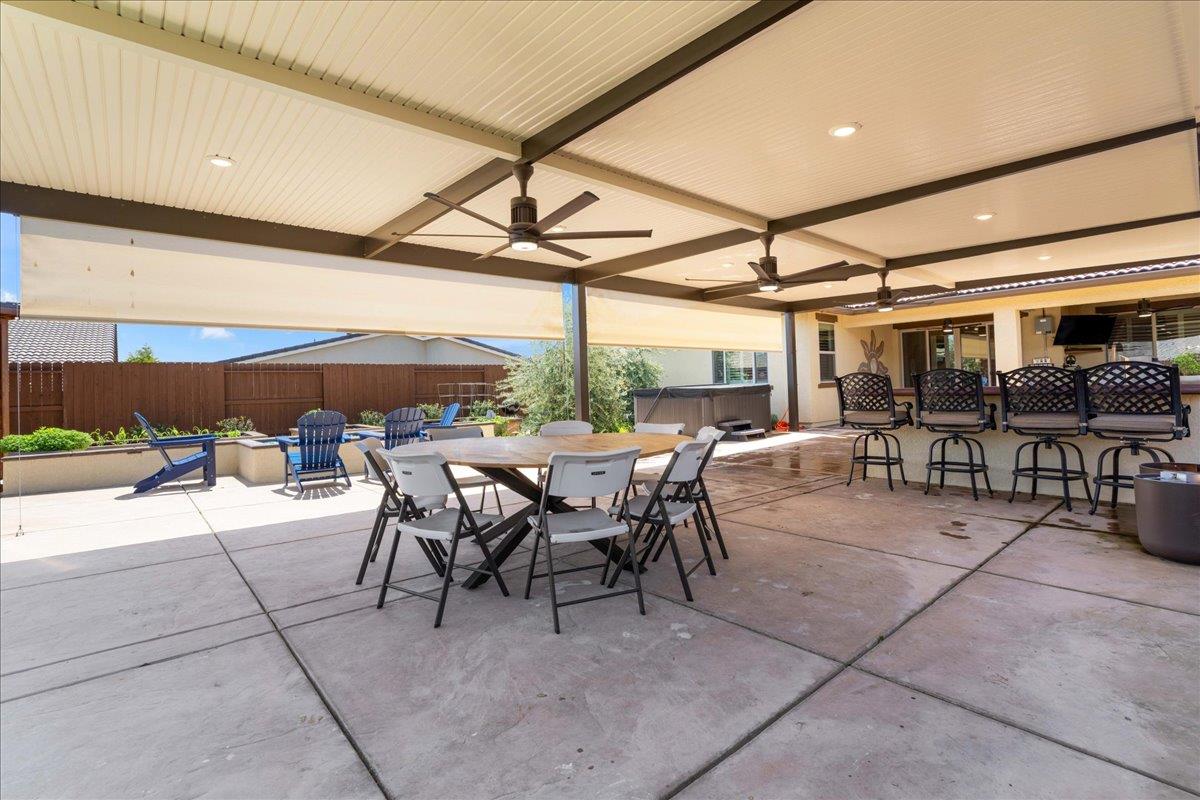 1076 Catalina Way