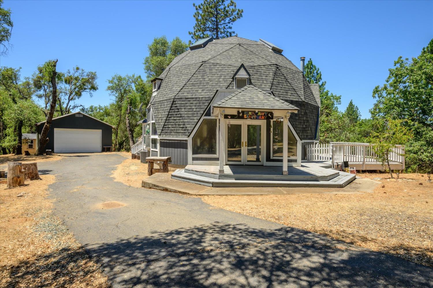 1410 Sand Ridge Road