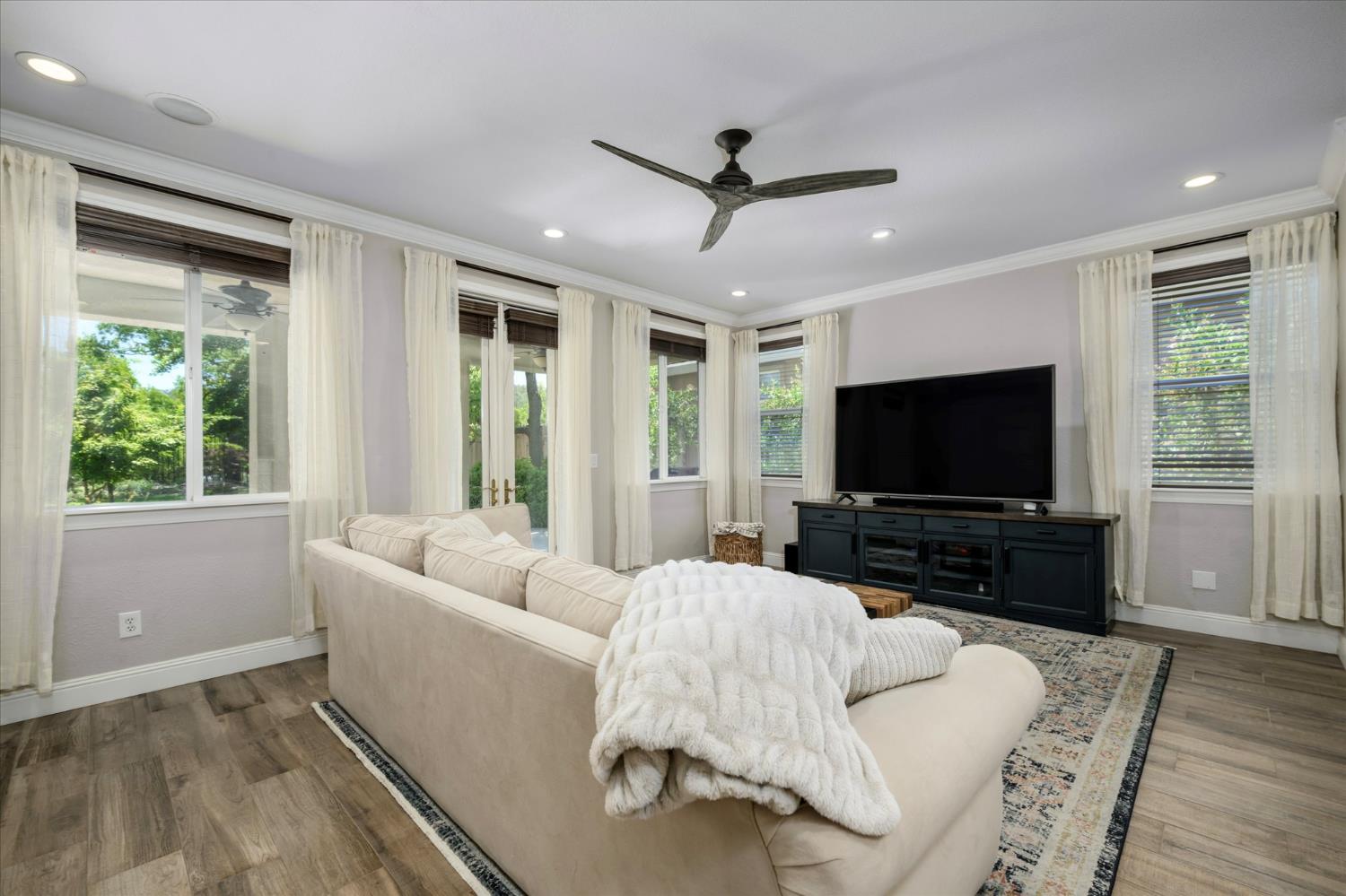 612 Plum Creek Court