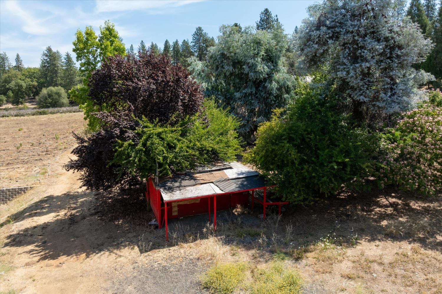 1589 Pleasant Valley Road