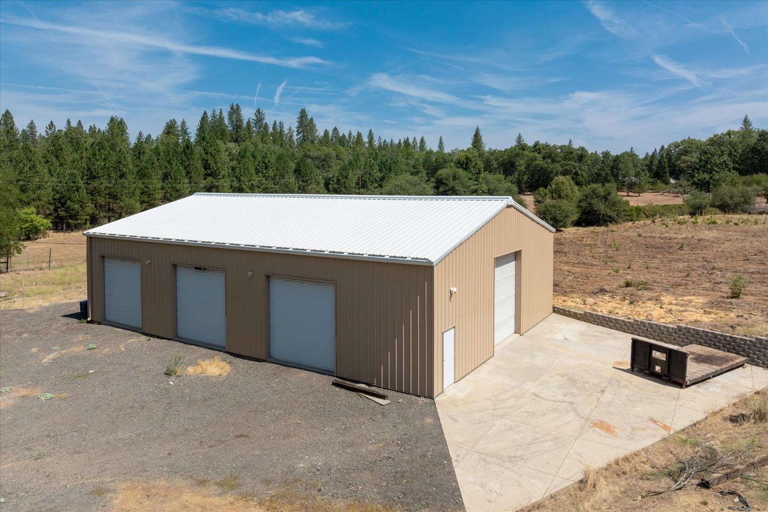 1589 Pleasant Valley Road