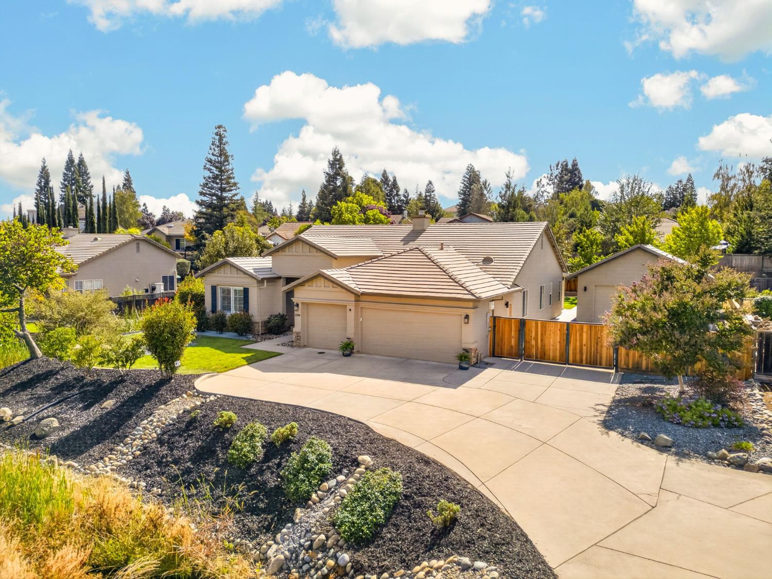 2108 Summer Drive