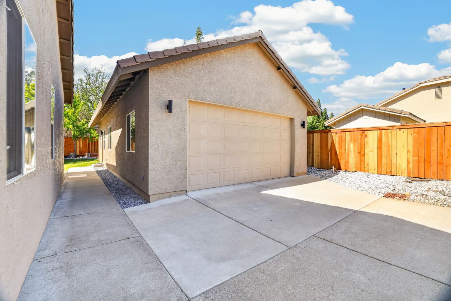 2108 Summer Drive