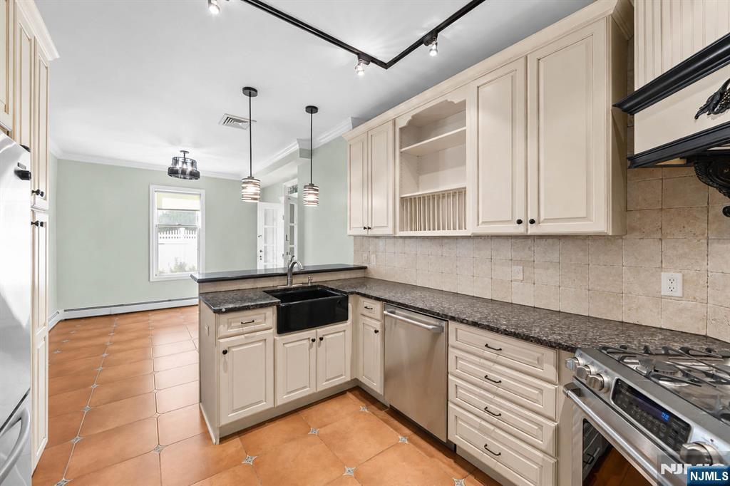 308 Demarest Avenue