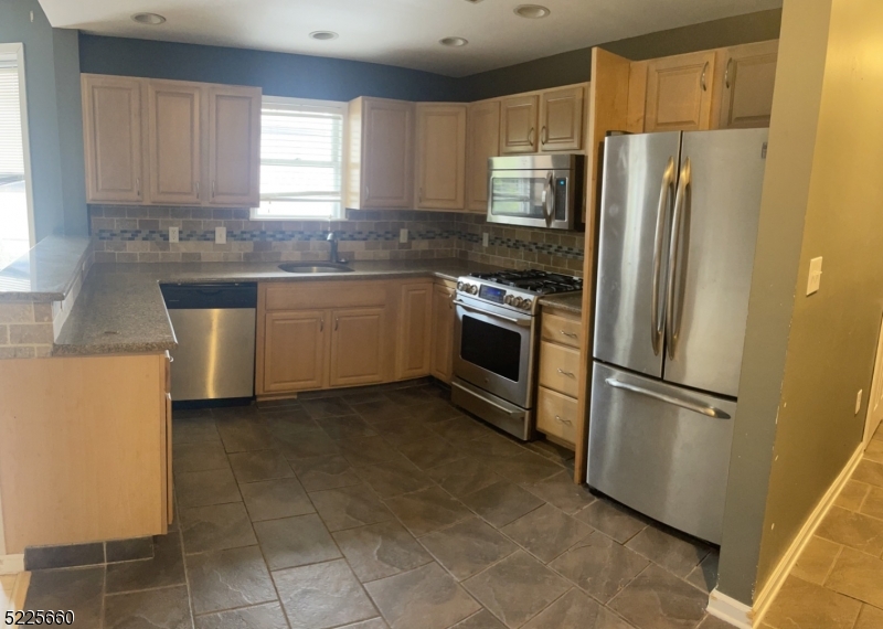 326 Hackensack St