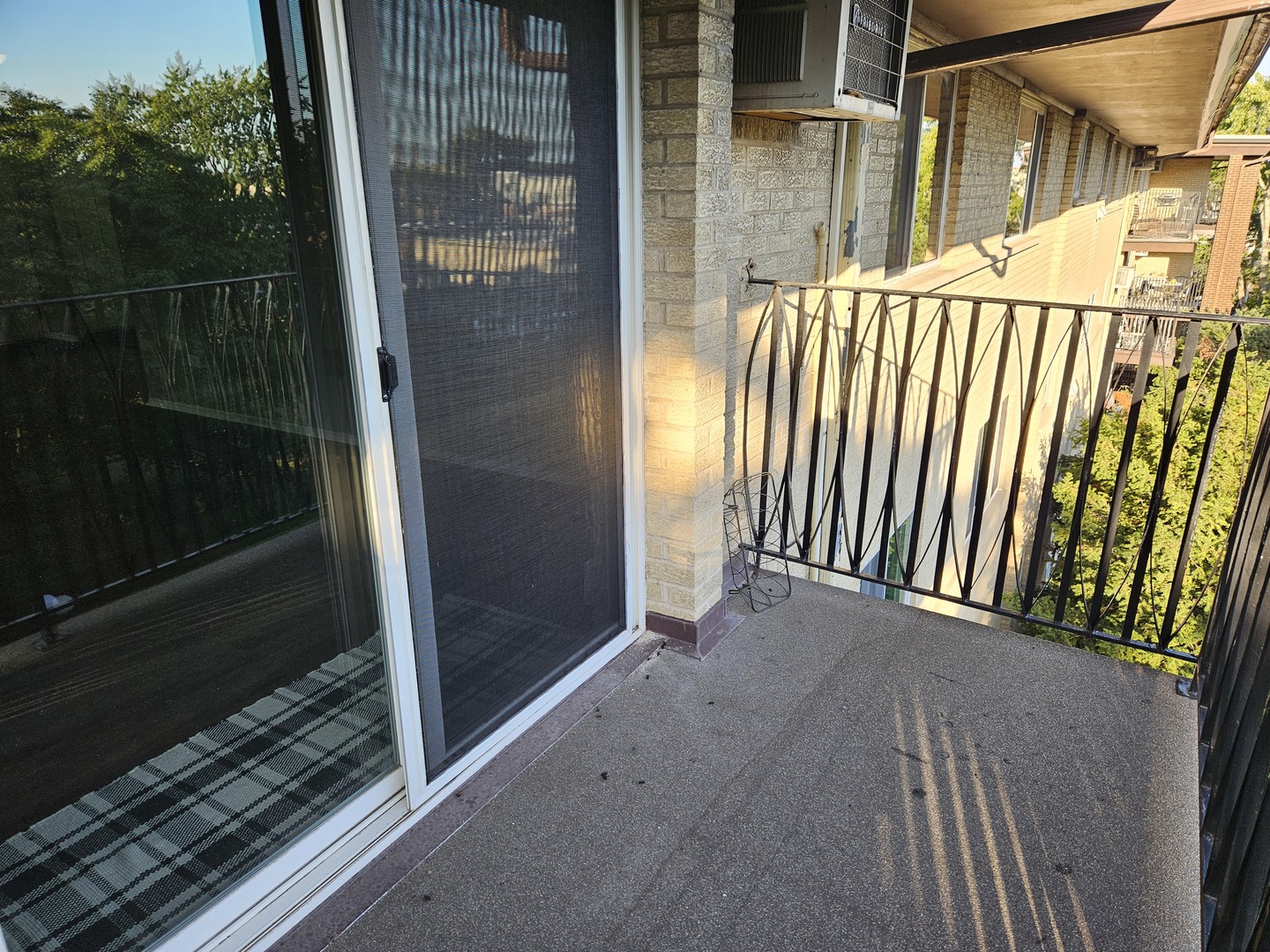 445 S Cleveland Avenue Unit: 403