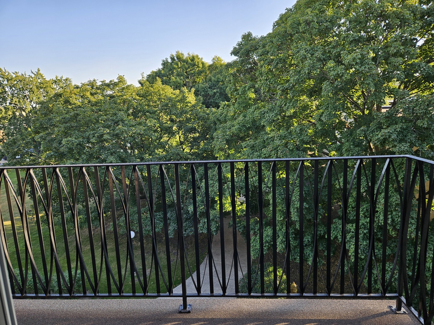 445 S Cleveland Avenue Unit: 403