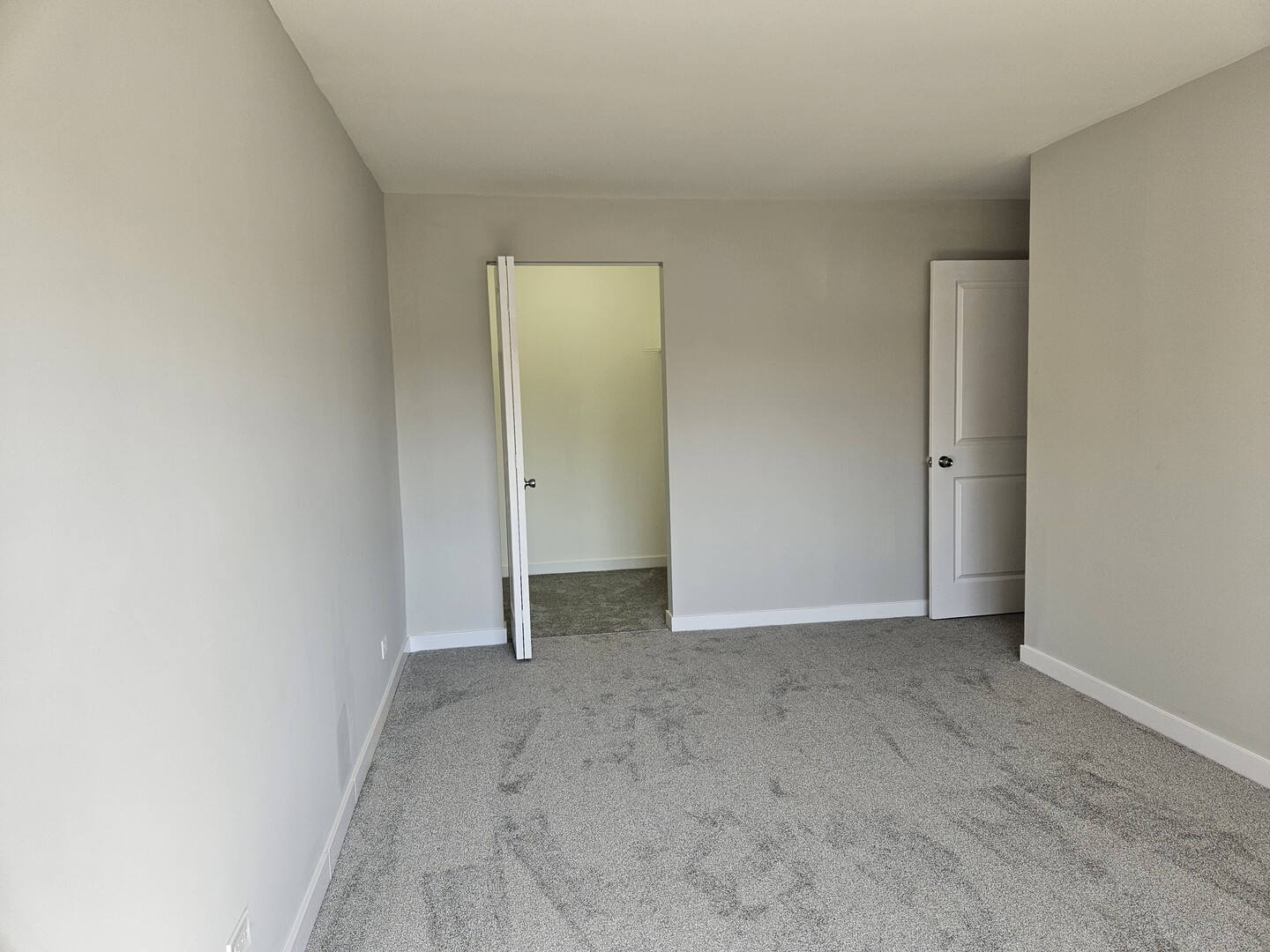 701 W Central Road Unit: B3