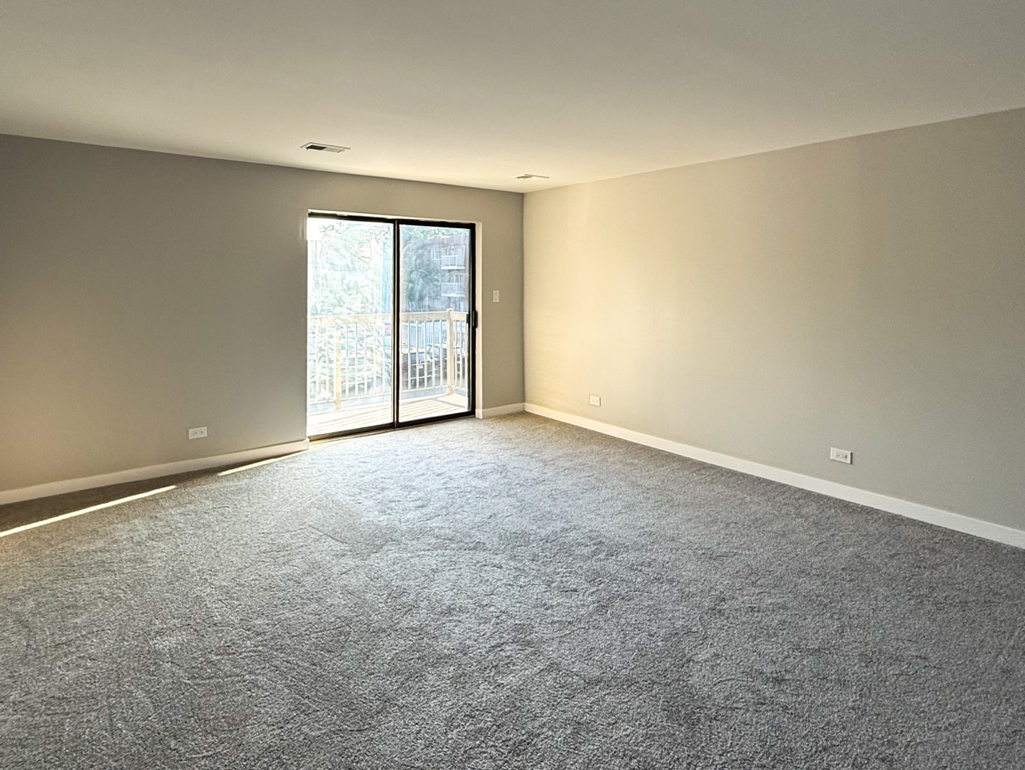 701 W Central Road Unit: B3