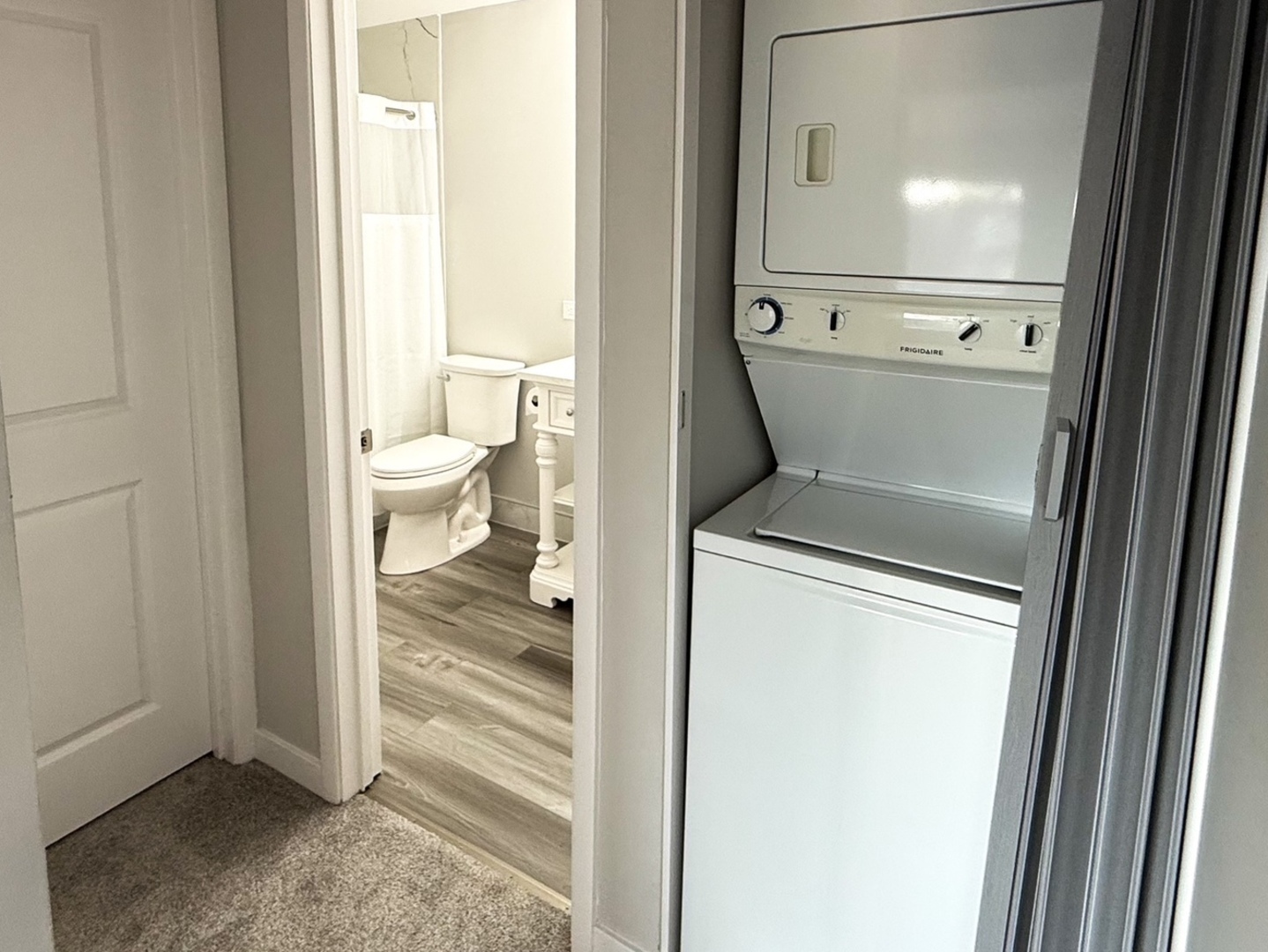 701 W Central Road Unit: B3