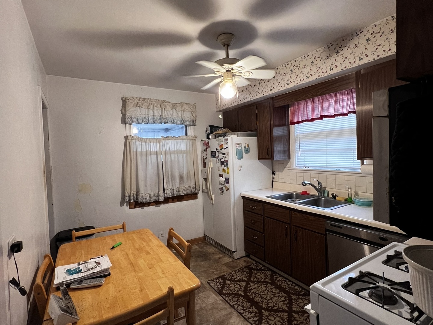 406 N Prospect Manor Avenue