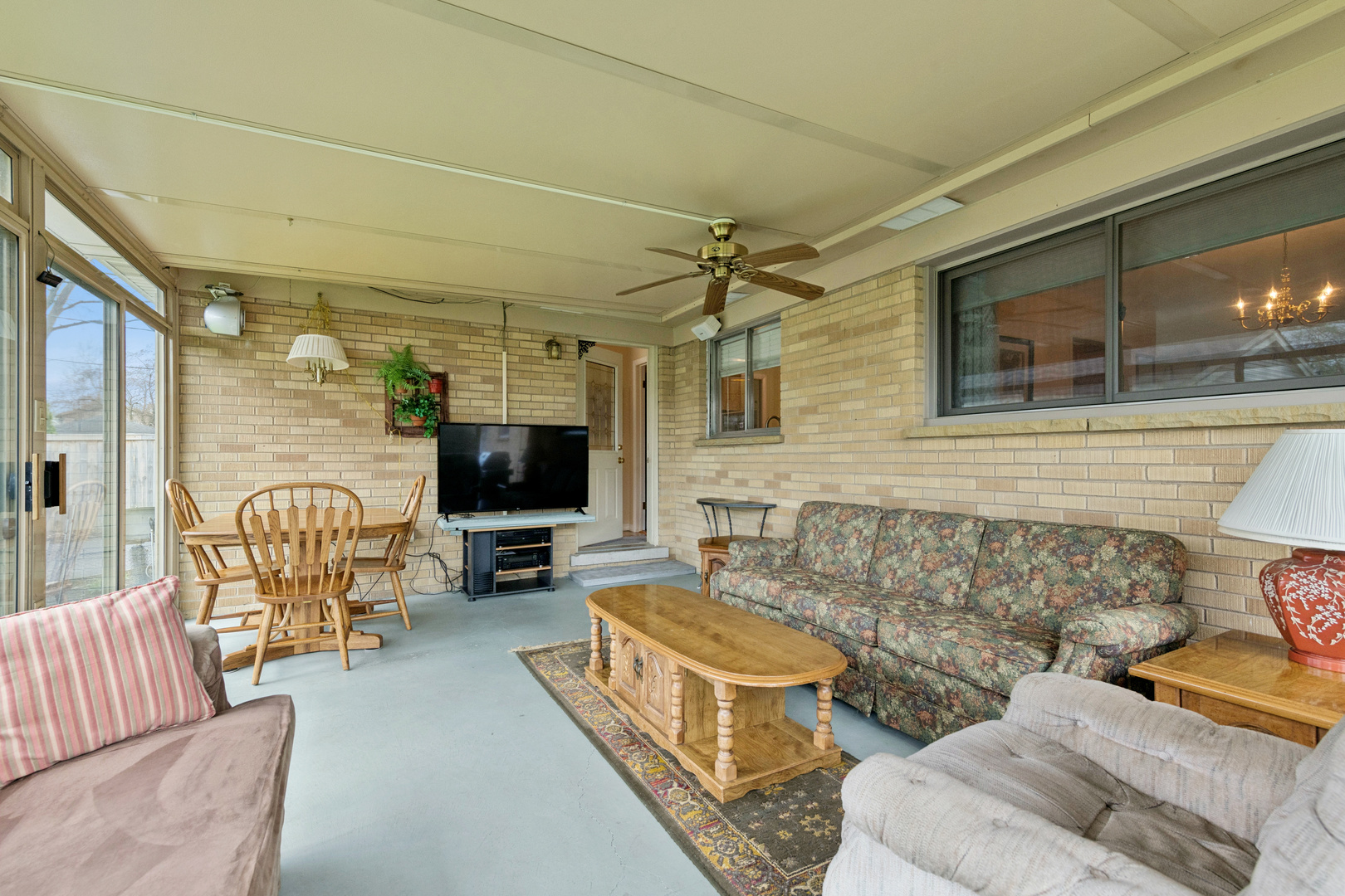1715 Verde Court