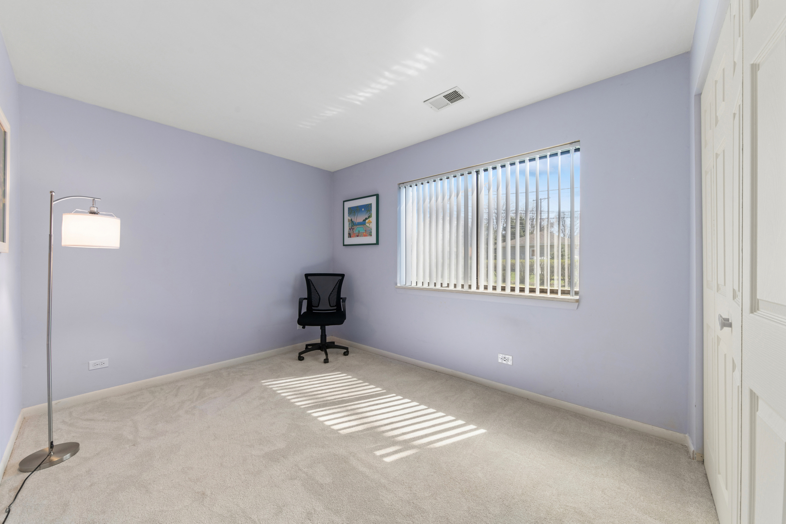 611 W Central Road Unit: A4