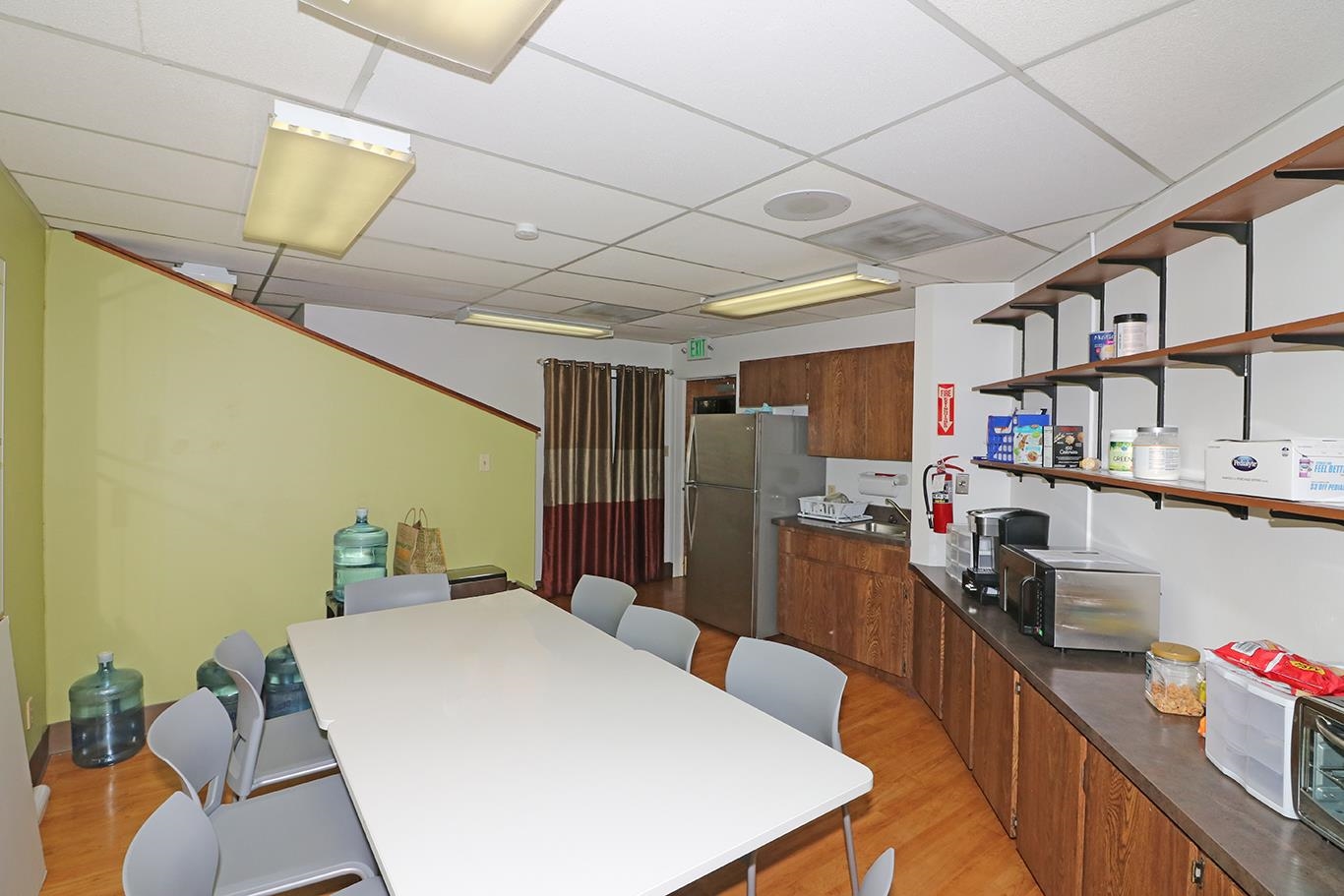 2525 N 8th Street Unit: 202 & 204