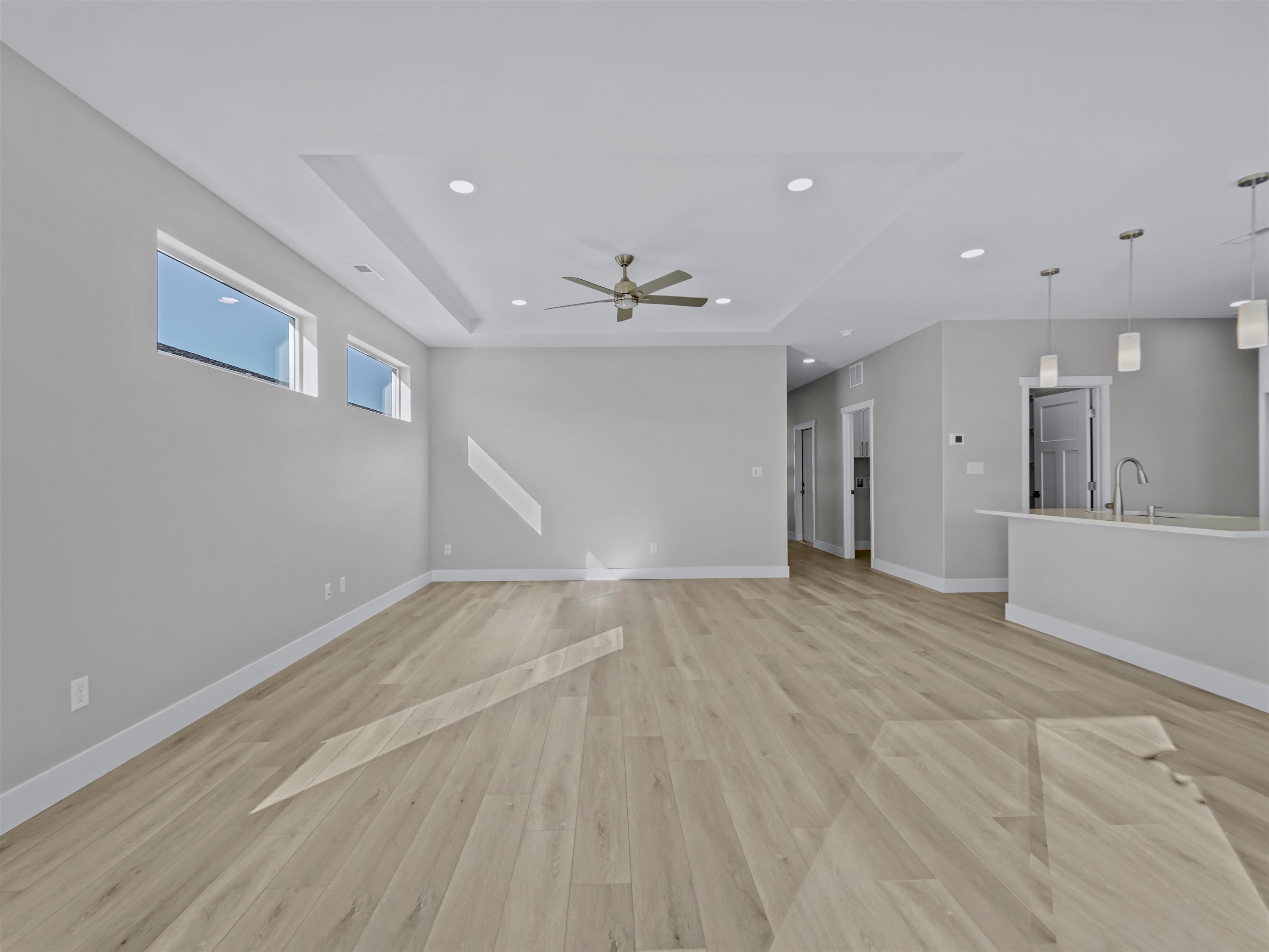3129 Sweetwater Avenue