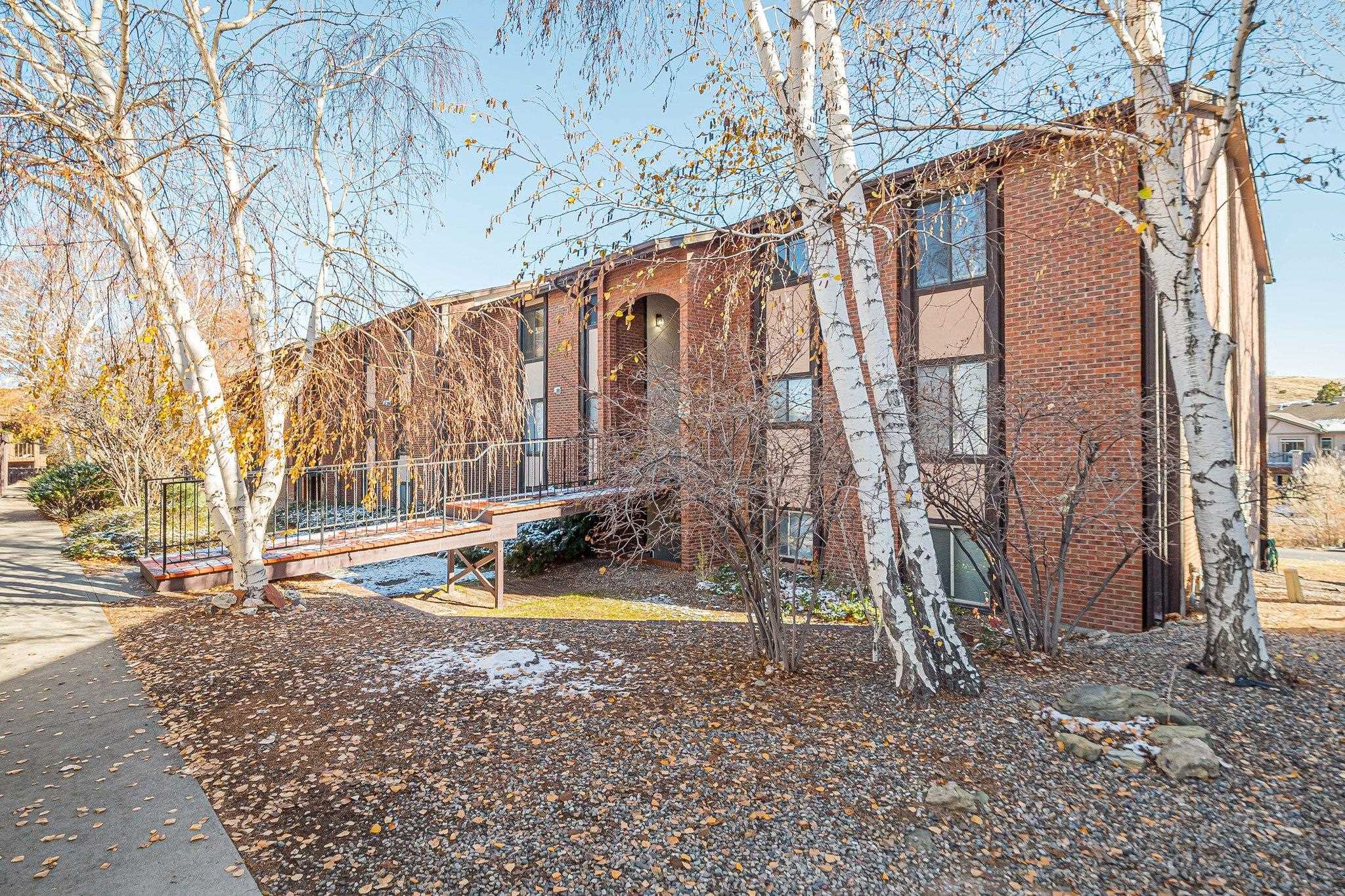 373 Ridges Boulevard Unit: 210