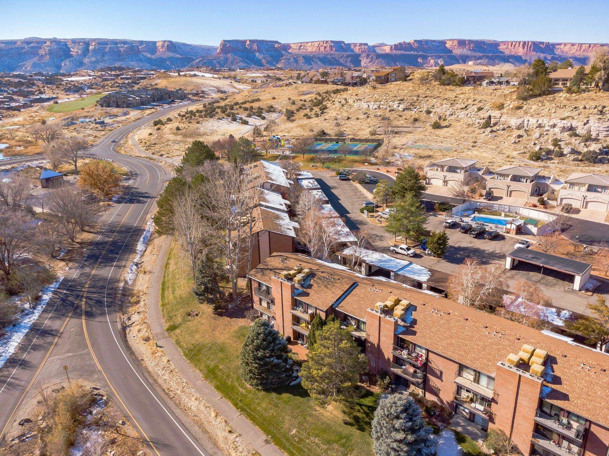 373 Ridges Boulevard Unit: 210
