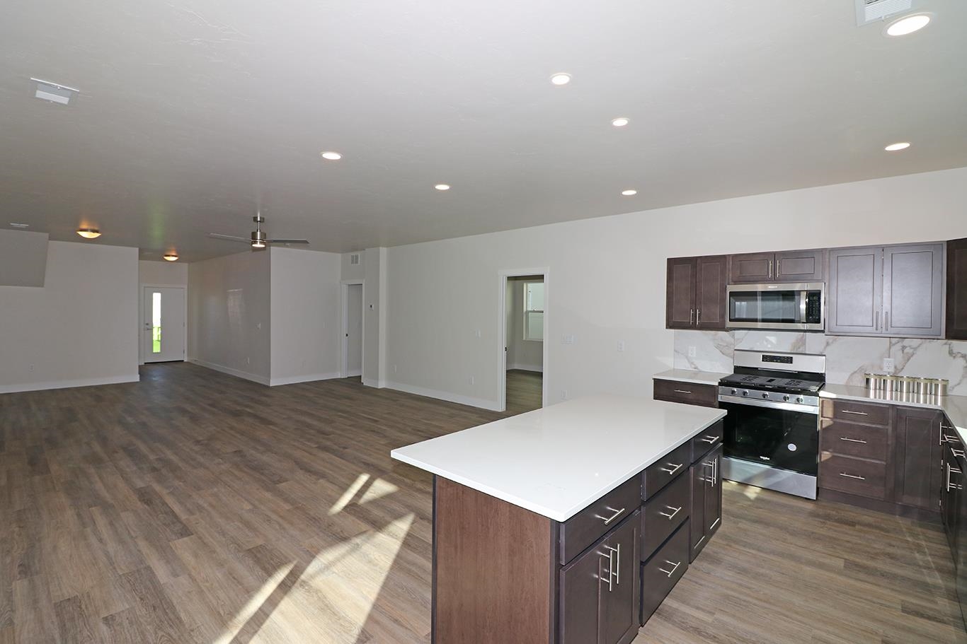 2459 Ross Road