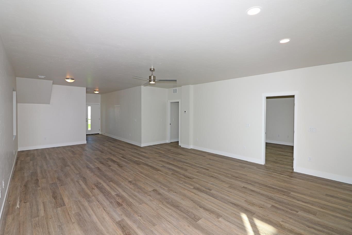2459 Ross Road