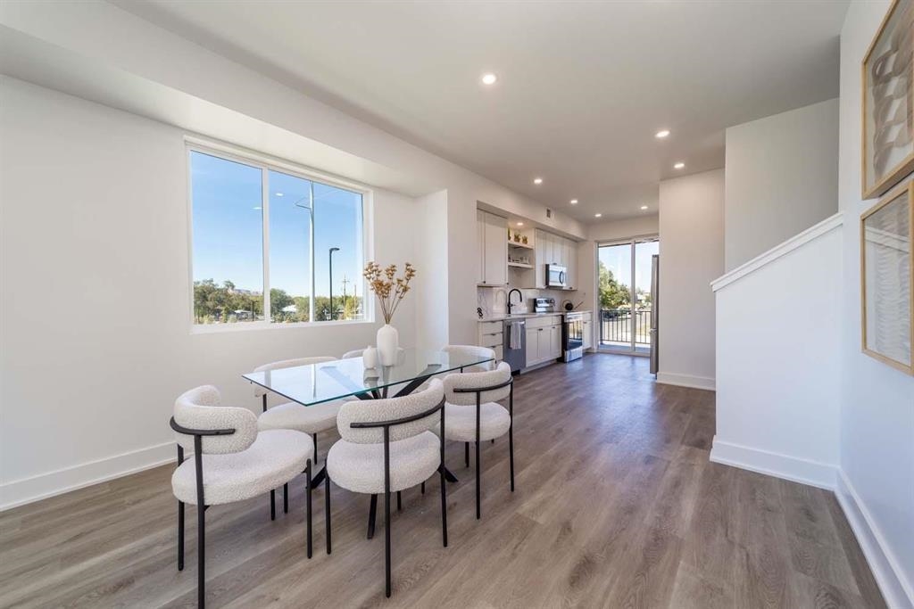 600 Lawrence Avenue Unit: 1