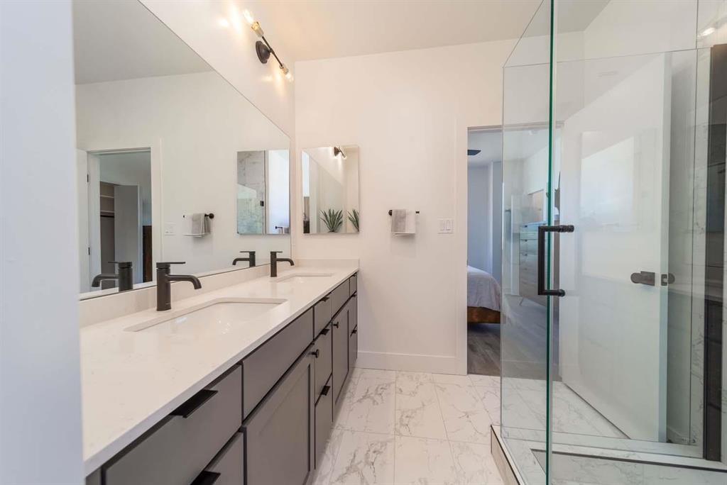 600 Lawrence Avenue Unit: 1