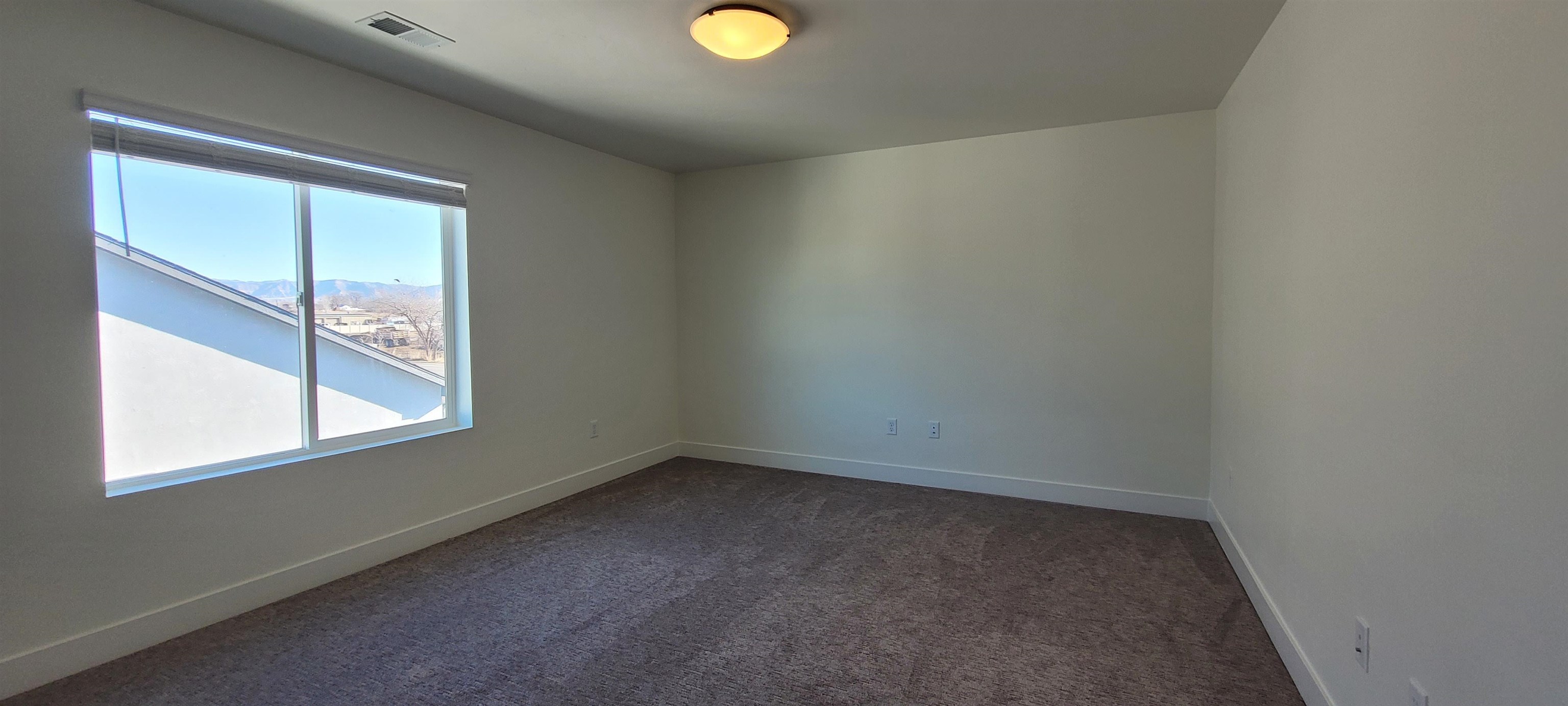 1098 Tungsten Way