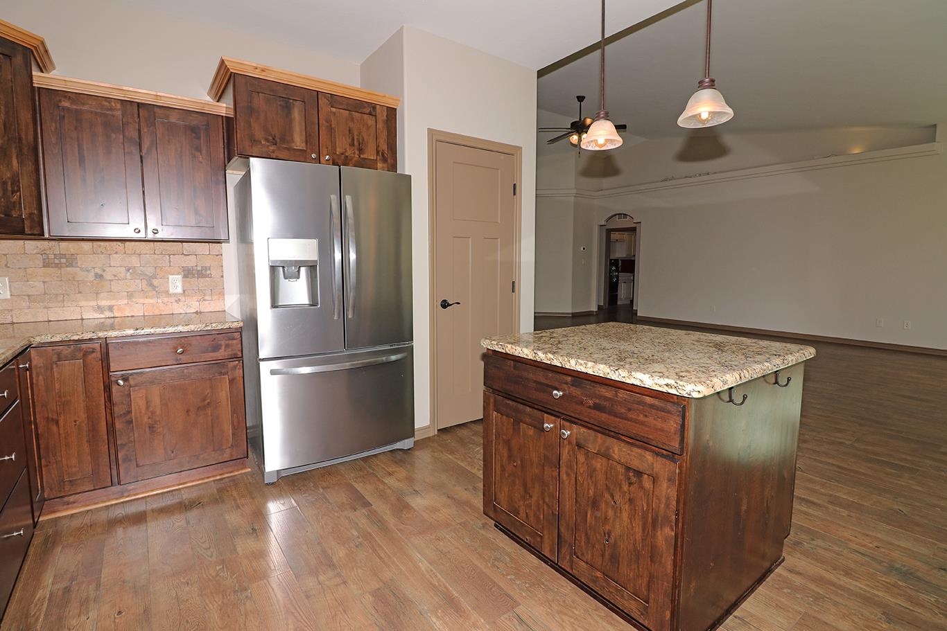 485 Spoon Court