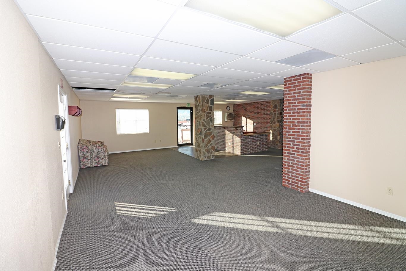 2122 Highway 6&50