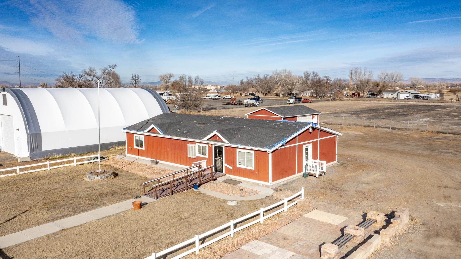 2122 Highway 6&50