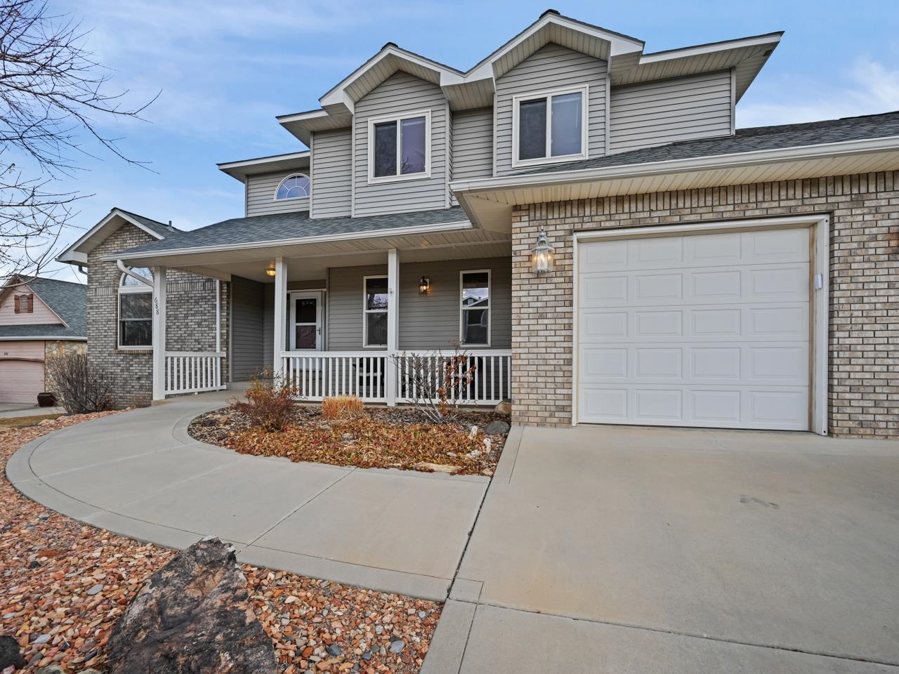 688 Country Meadows Drive