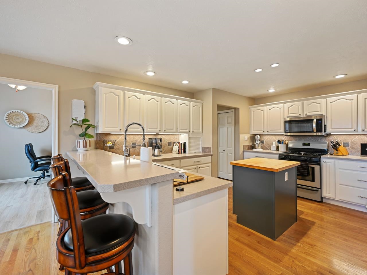 688 Country Meadows Drive