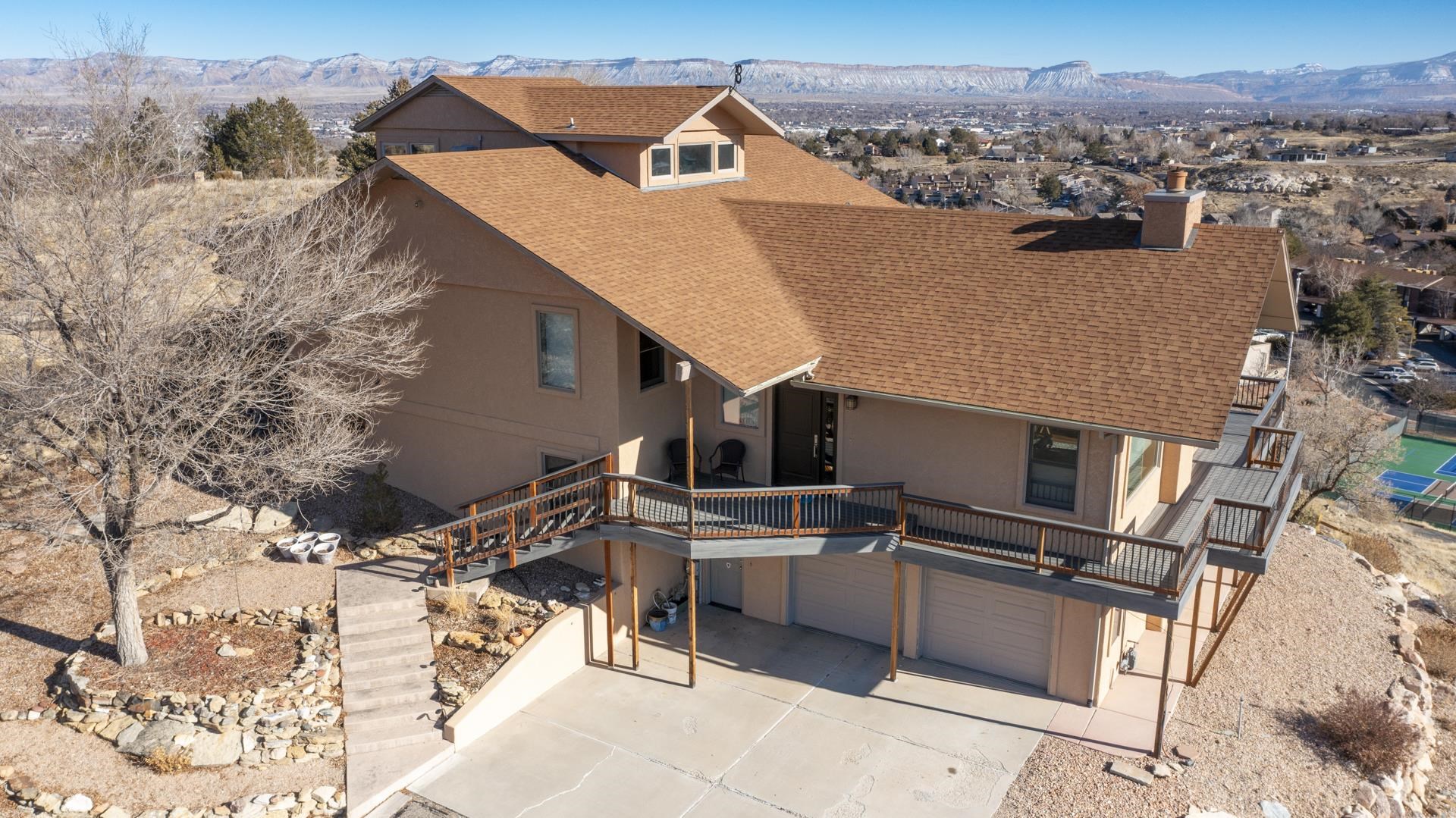 364 Ridge Circle Drive