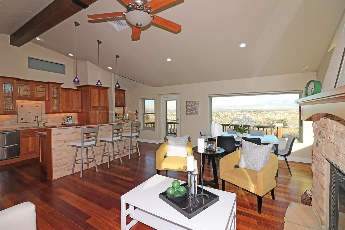 364 Ridge Circle Drive
