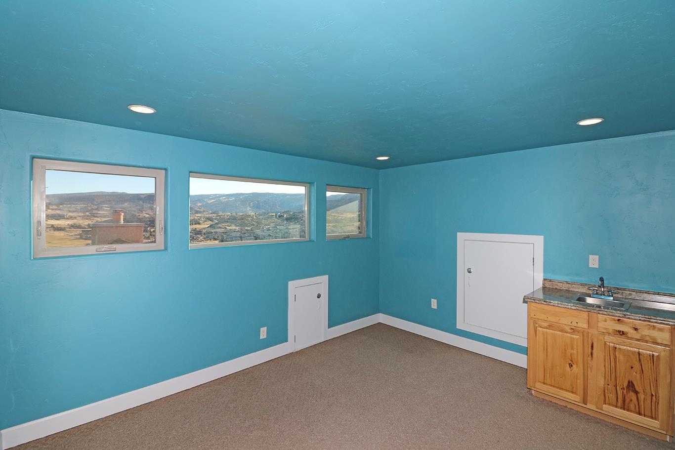 364 Ridge Circle Drive