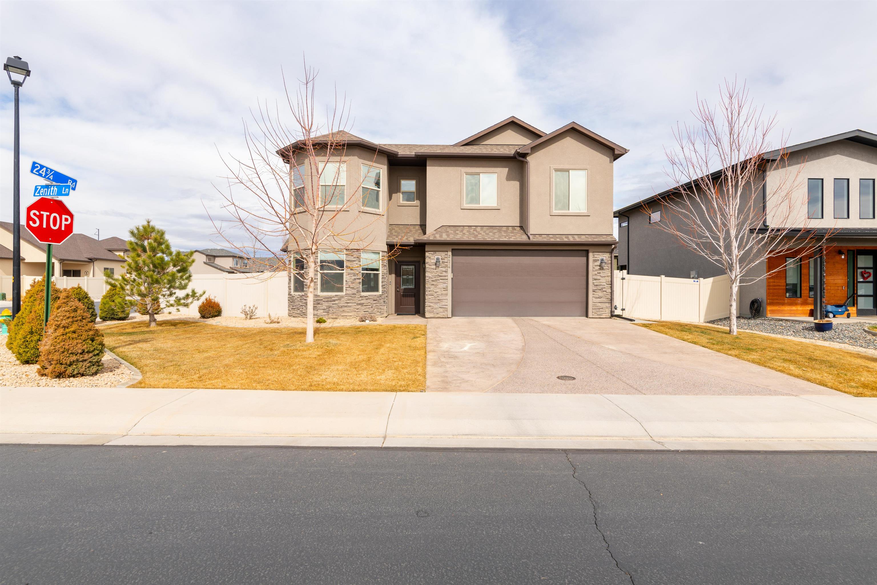 2474 Zenith Lane
