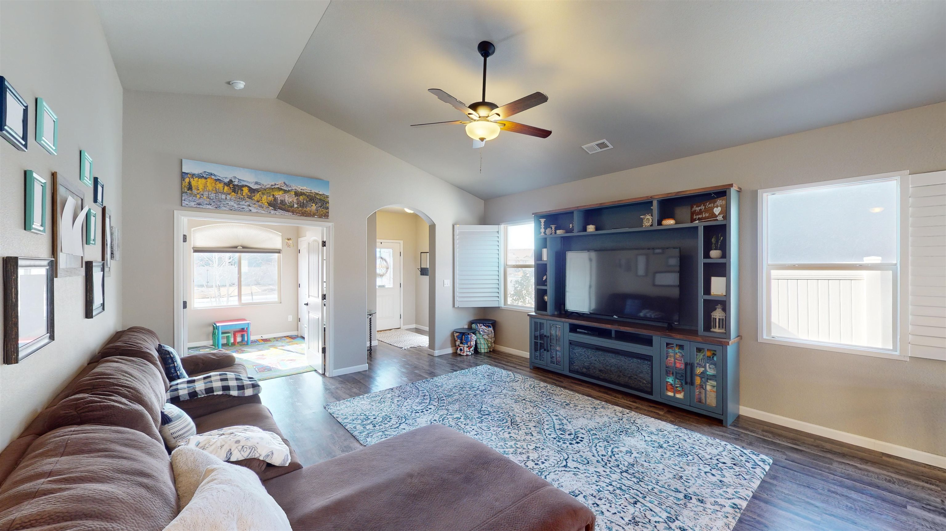 2496 Kerk Avenue Unit: B