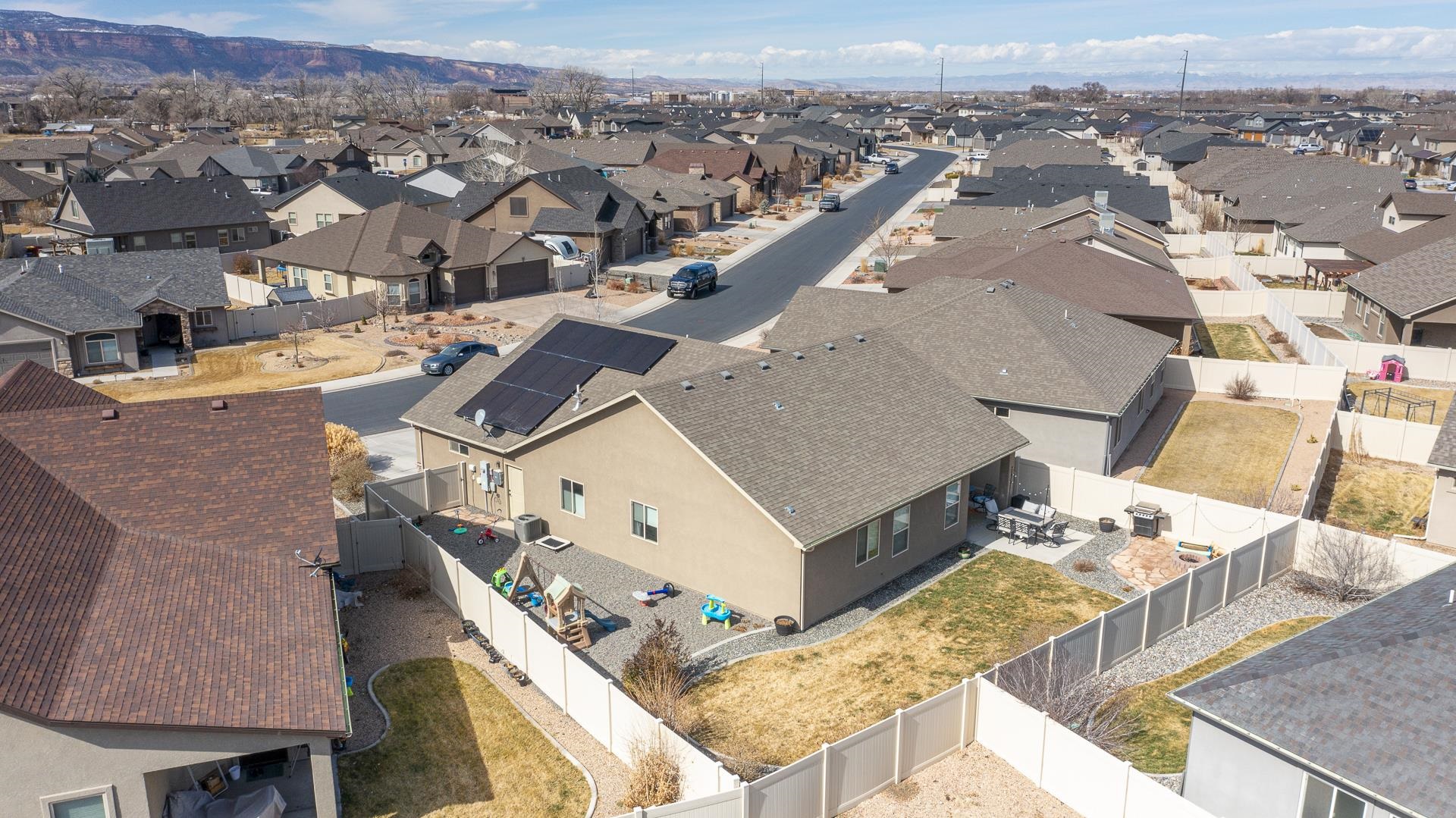 2496 Kerk Avenue Unit: B