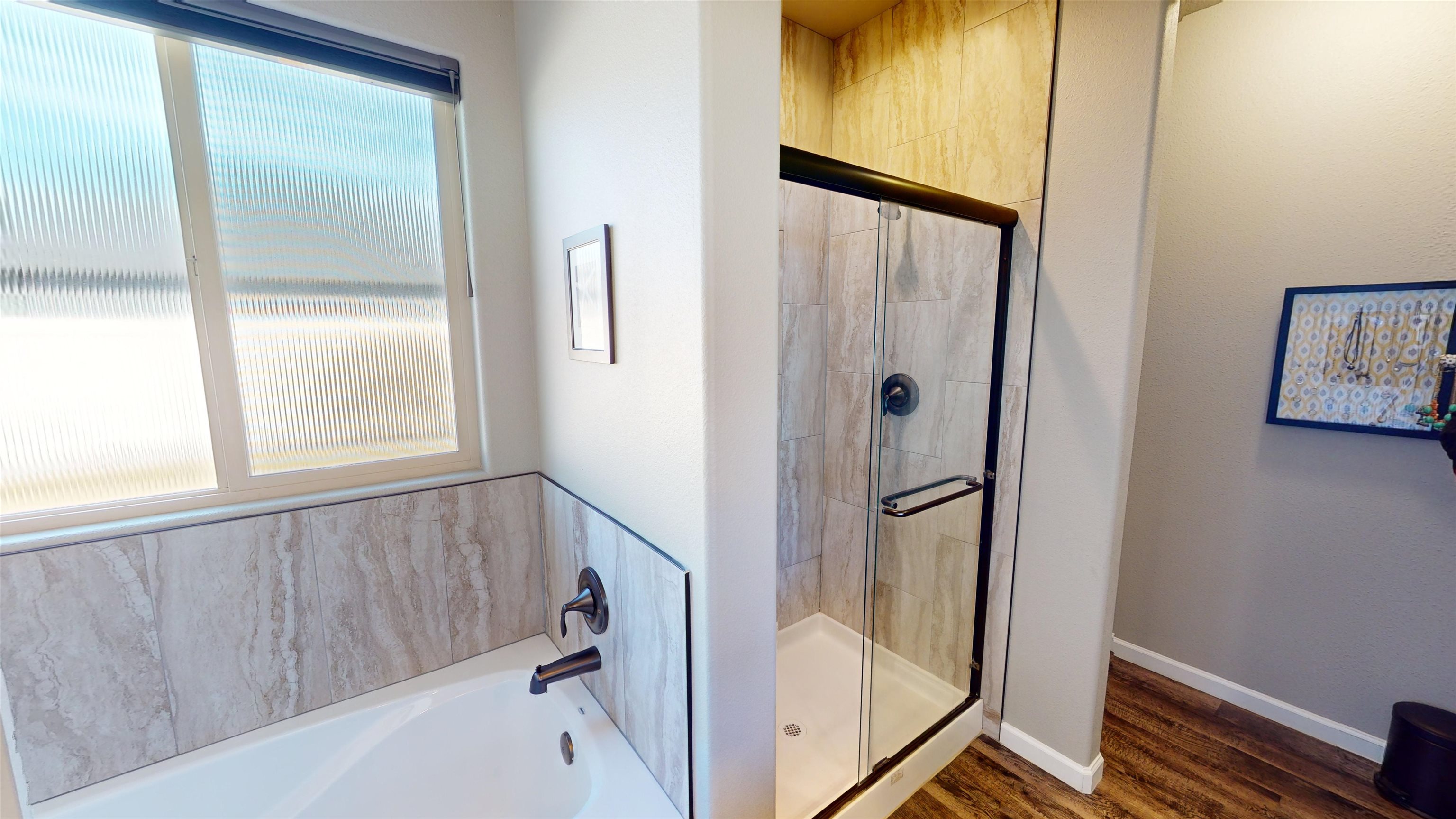 2496 Kerk Avenue Unit: B